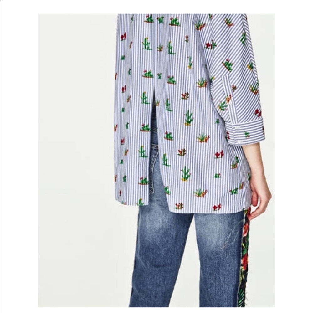 Zara button down top. Back slit. Almost new!